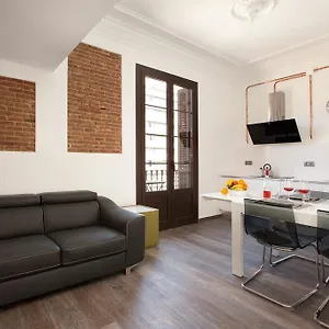 Ab Paral-lel Spacious Apartment